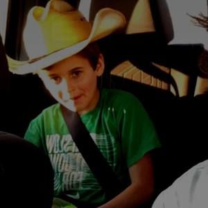 Meet your Posher, Maxwell